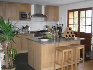 The Pensión 3*